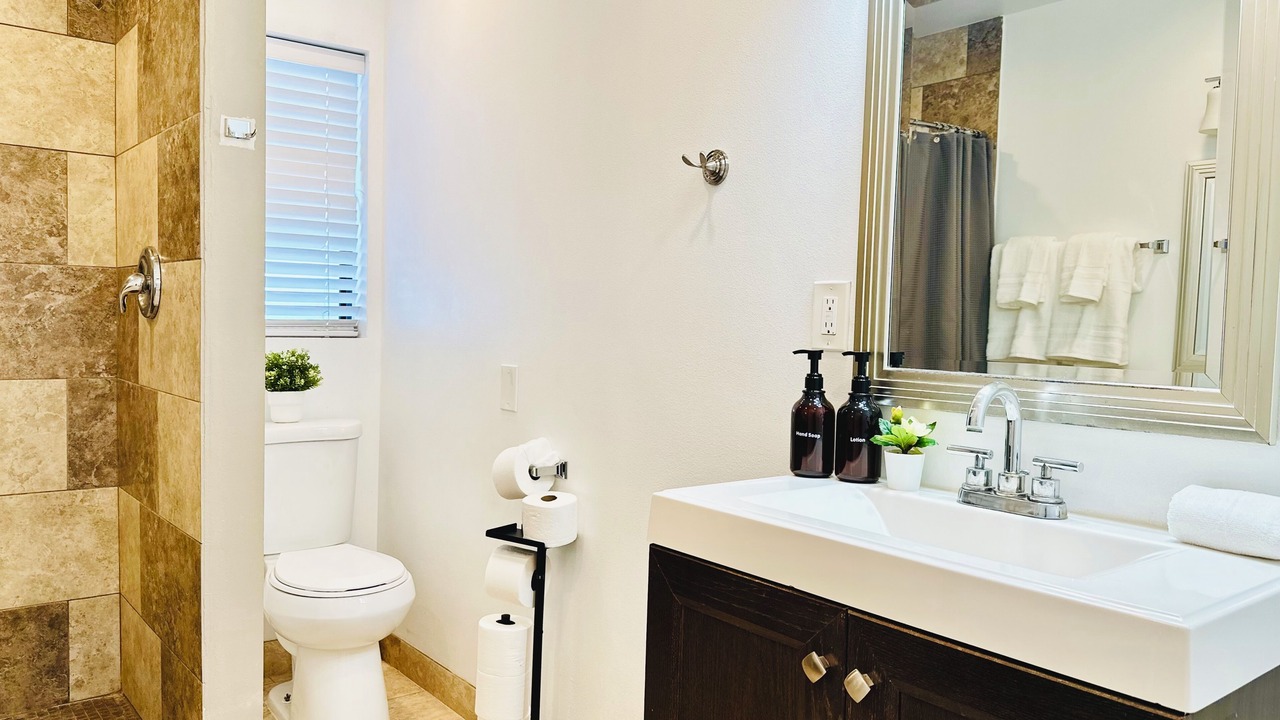 Photo of Bathroom in Enterprise