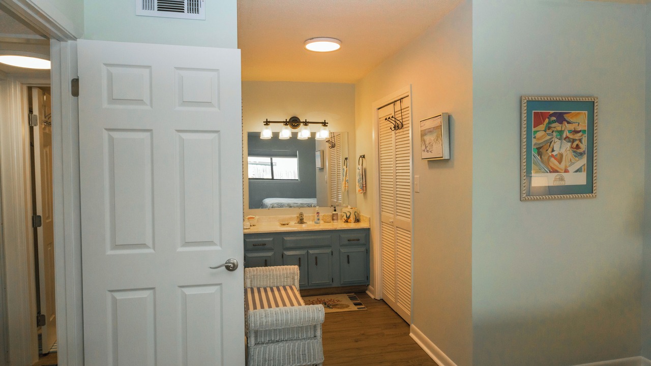 Photo of Bedroom in Miramar Beach