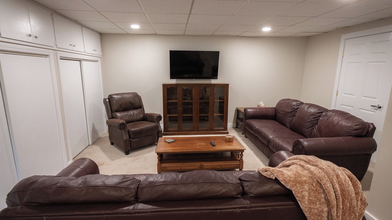 Photo of Livingroom in Town of Jerusalem