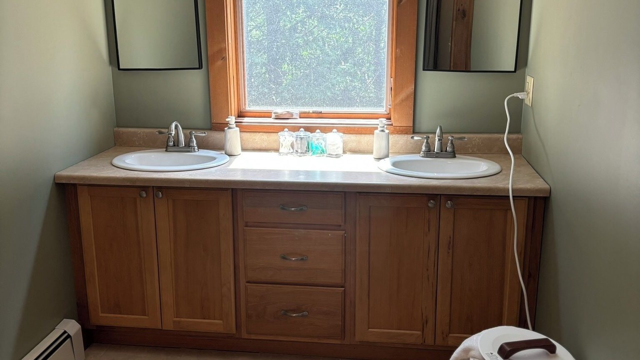Photo of Bathroom in Eden