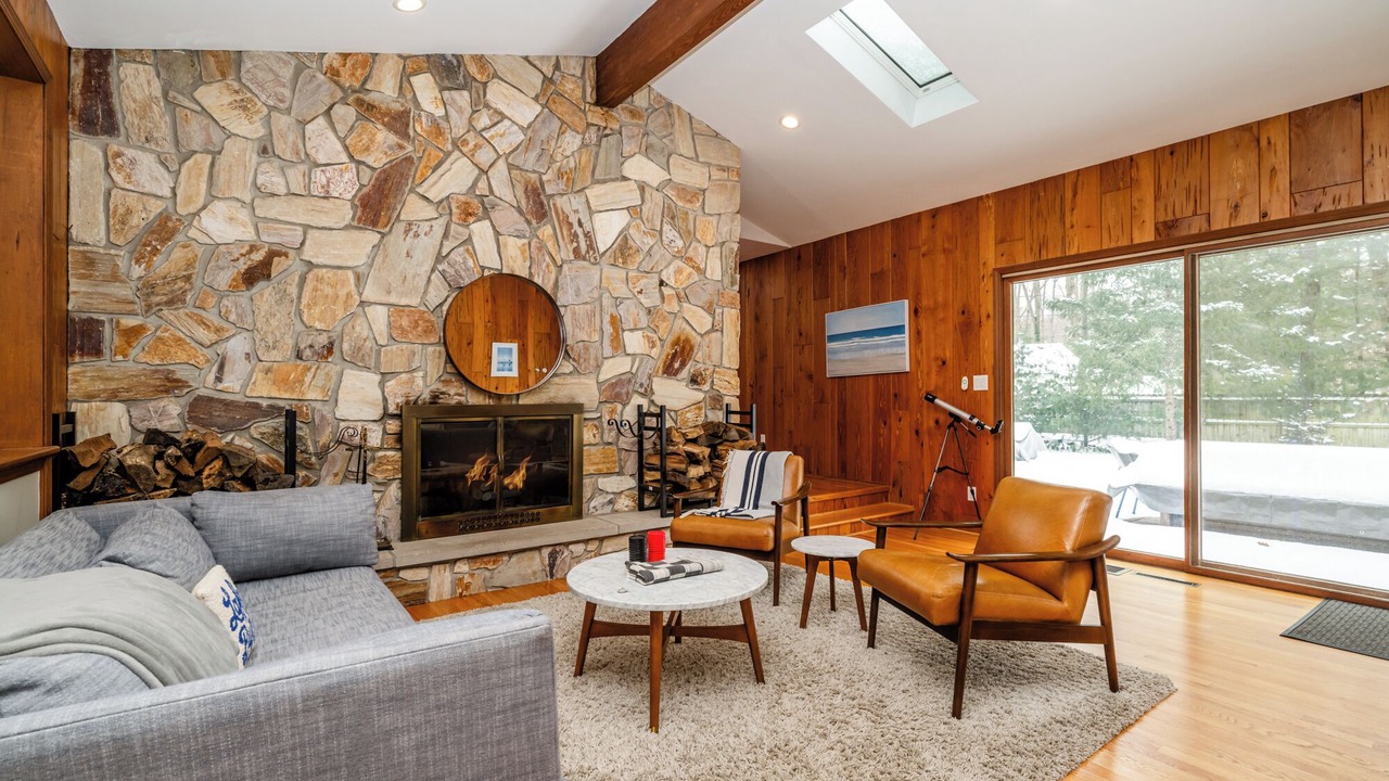 Photo of Livingroom in Harbert
