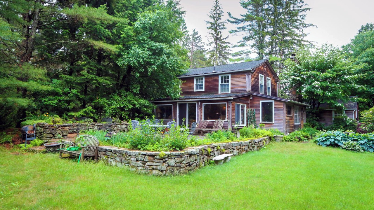 Photo of Outdoor in West Brookfield