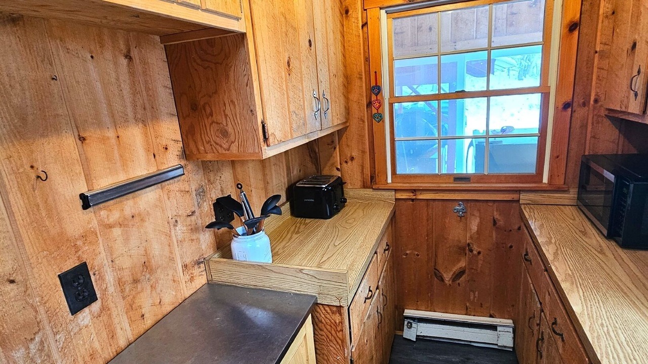 Photo of Kitchen in Brant Lake