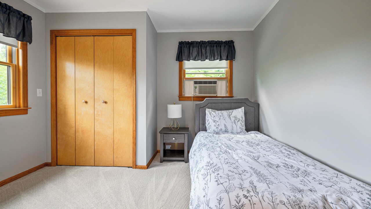Photo of Bedroom in Warrensburg