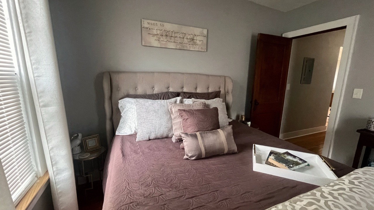 Photo of Bedroom in Syracuse