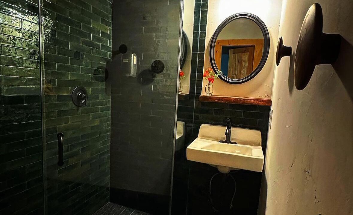 Photo of Bathroom in Townshend