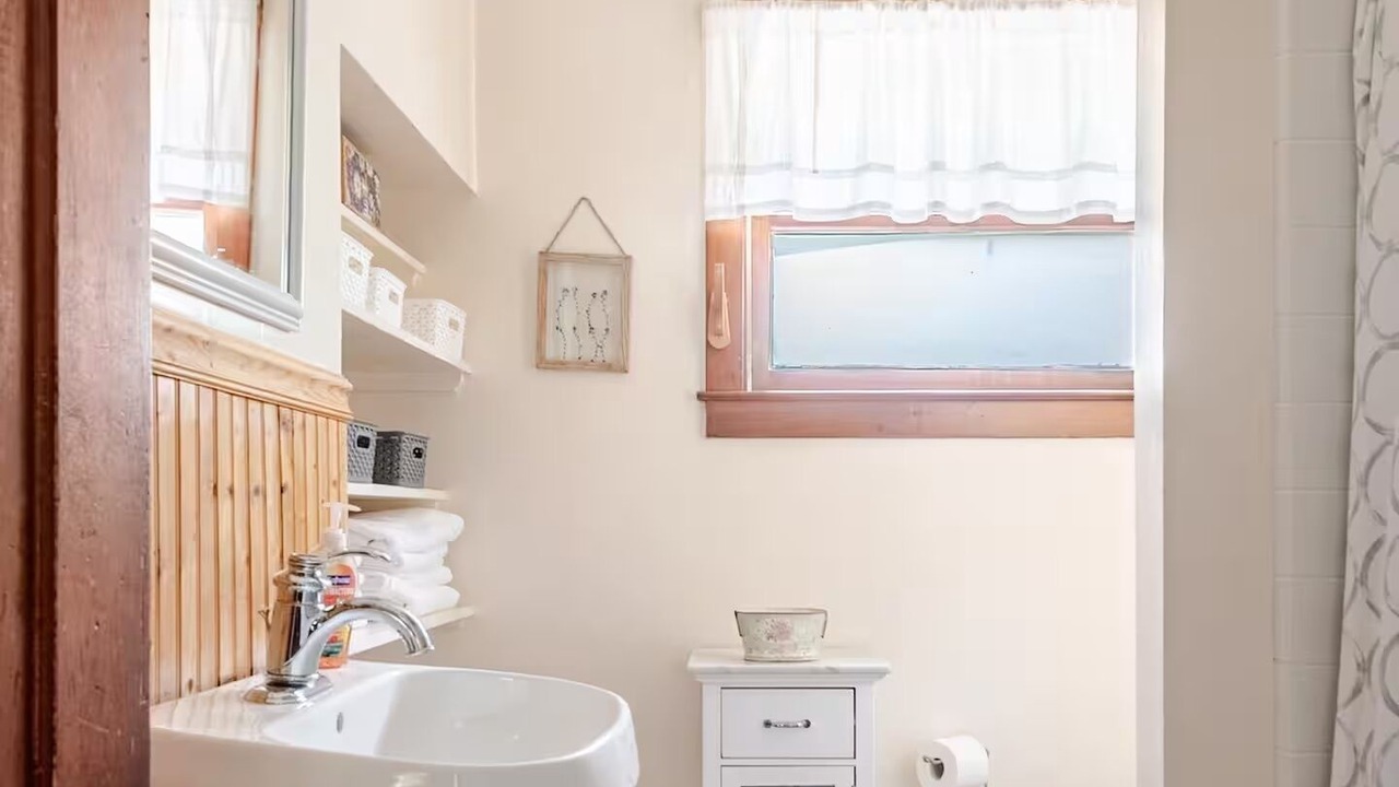 Photo of Bathroom in Bolton Landing