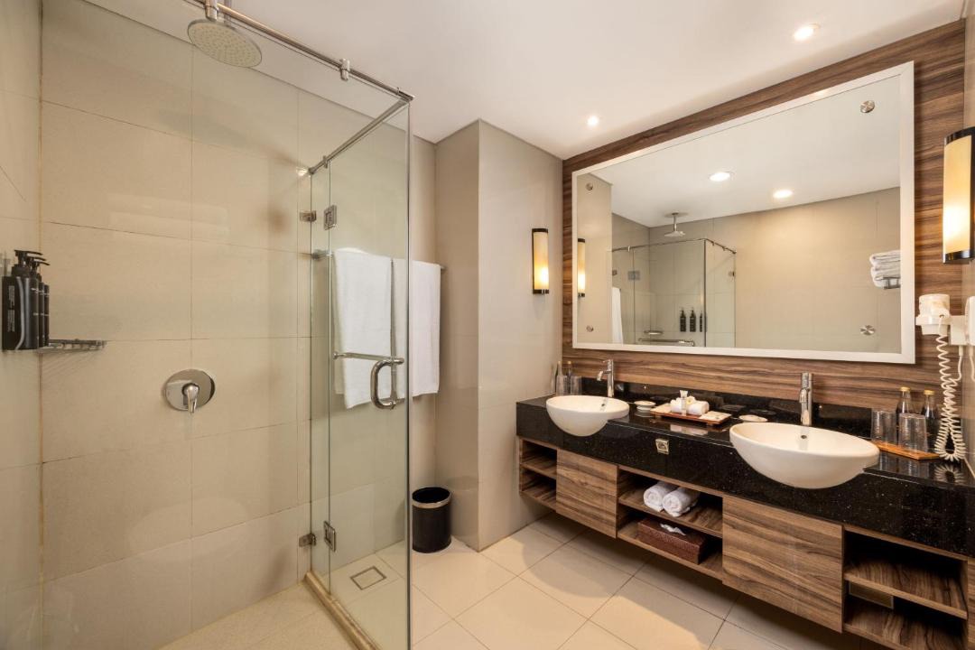 Photo of Bathroom in Kartika Plaza