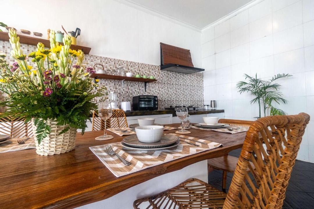 Photo of Others in Sunset Road