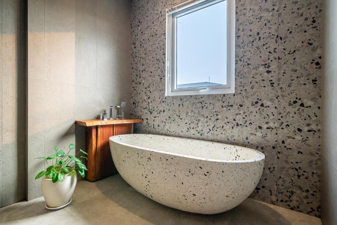 Photo of Bathroom in Babakan