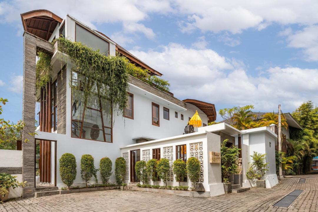 Photo of Buildings in Batu Bolong