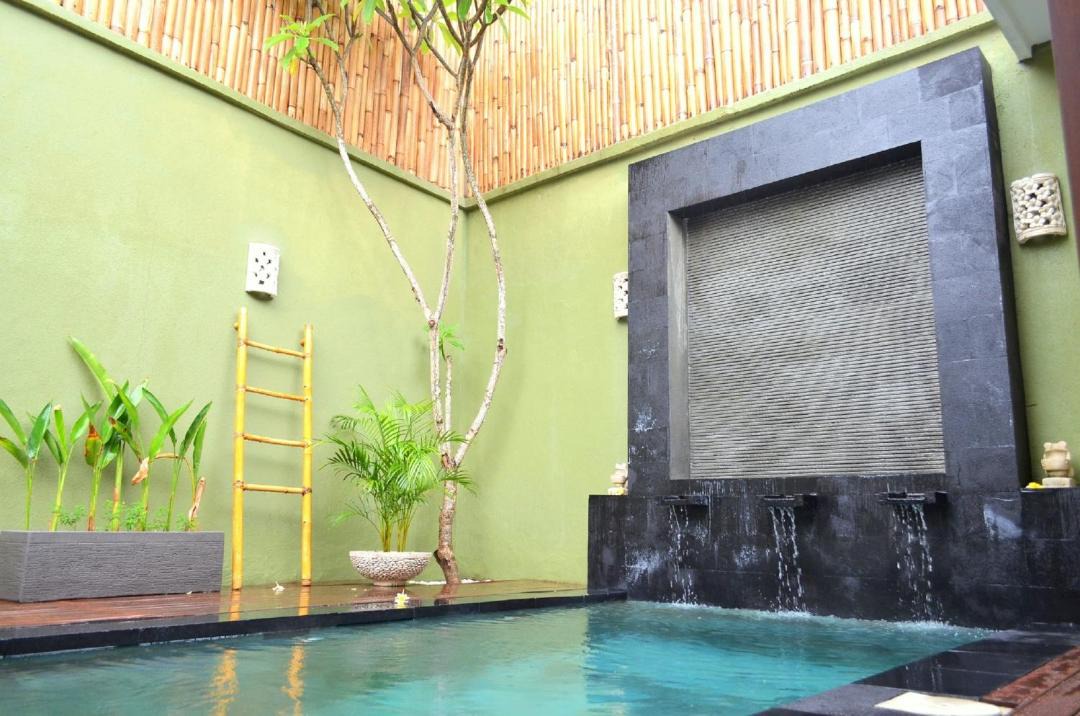 Photo of Others in Laksmana