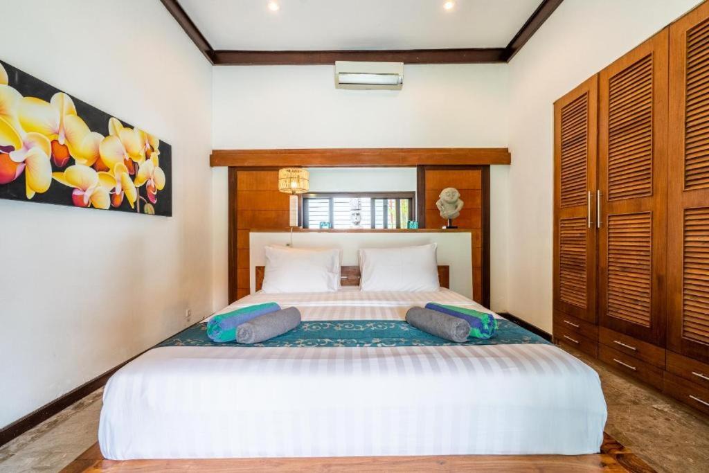 Photo of Bedroom in Drupadi
