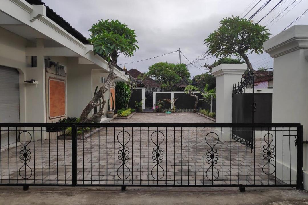 Photo of Buildings in Sanur Kauh