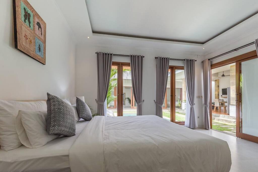 Photo of Bedroom in Drupadi