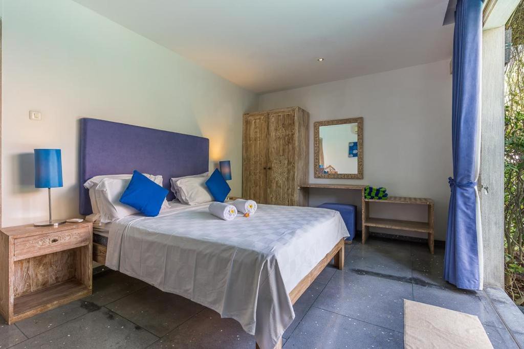 Photo of Bedroom in Sunset Road