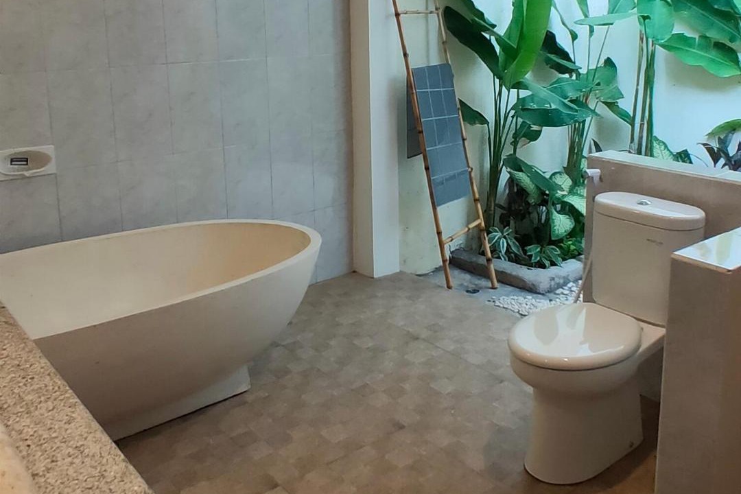 Photo of Bathroom in Laksmana