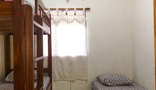 Basic Shared Dormitory, Mixed Dorm