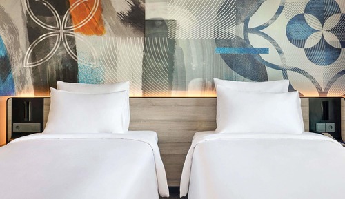 Deluxe Studio, 2 Twin Beds