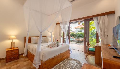 Villa with Private Pool