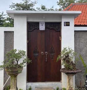 Villa with Garden View