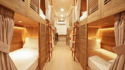 Mixed Dormitory Room