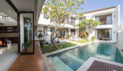 Three-Bedroom Villa with Private Pool