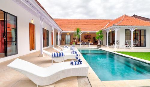 Villa with Private Pool