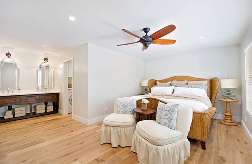 Solana Beach Condo | Stairs down to the beach, tennis court, gym, spa, and pool!- Ocean Front Gem