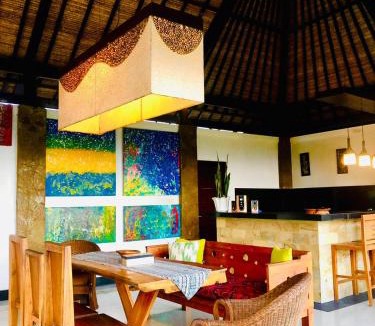 Taro Villa | Kasuari villa