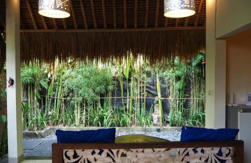 Pengosekan Cabin | De'dalam two storey